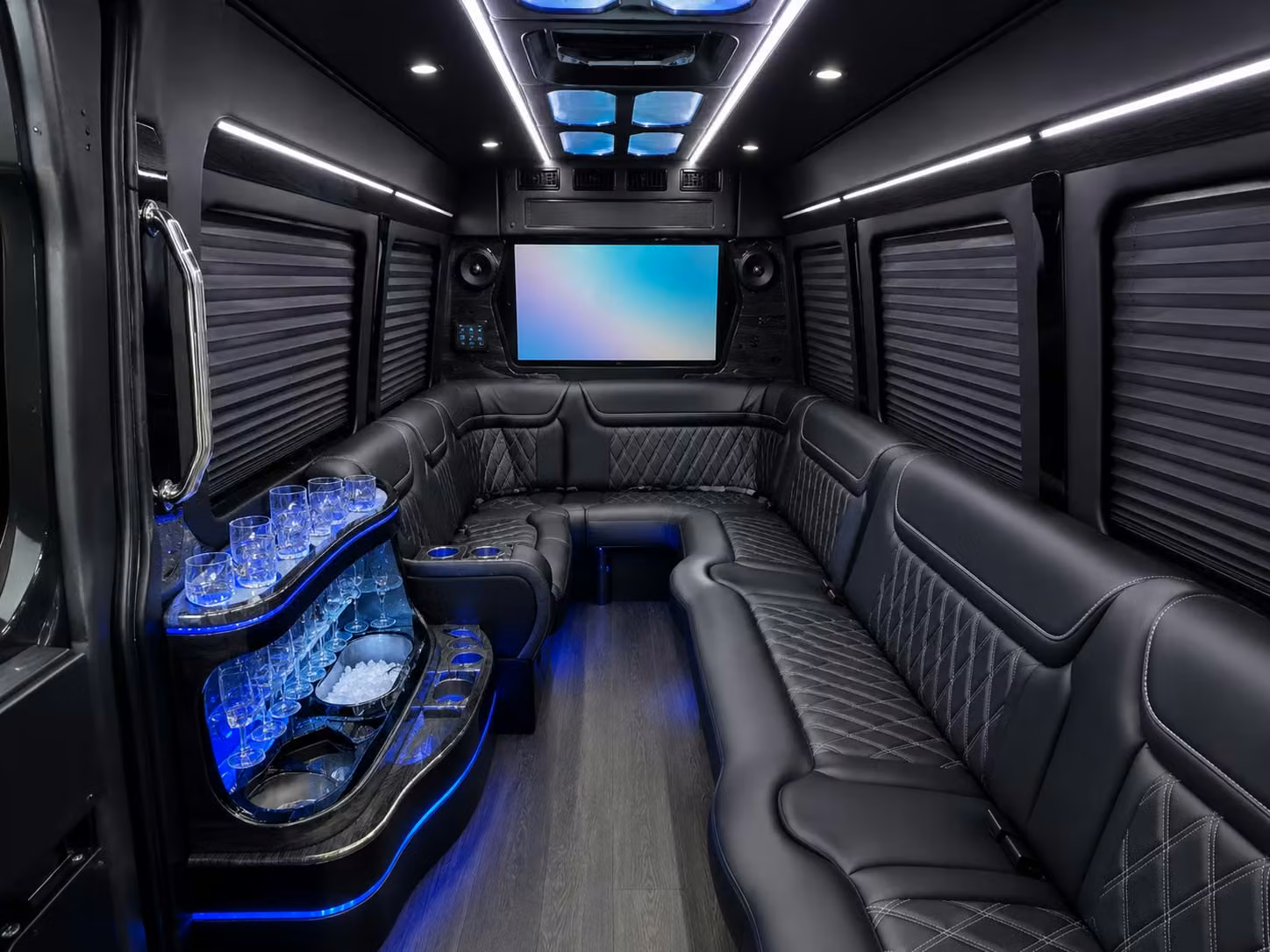 get online pricing for bellevue concert bus rentals to snoqualmie casino and beyond