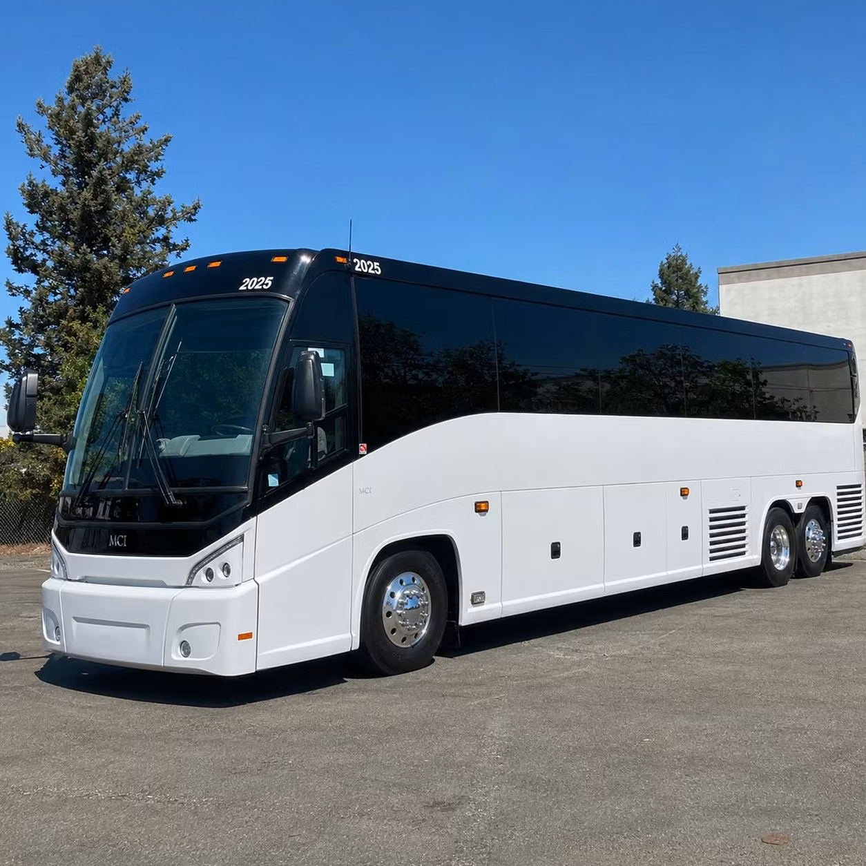 long distance transportation for bellevue corporate groups and conference travel
